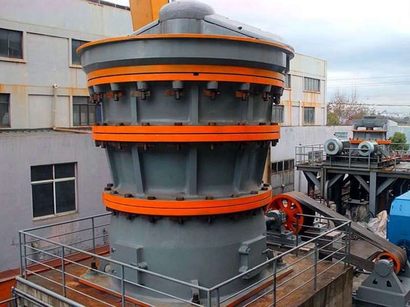 旋回破碎機(jī)