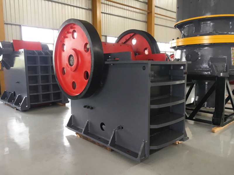 石英砂顎式破碎機遇到小問題怎么辦？全面解決方案及預防措施